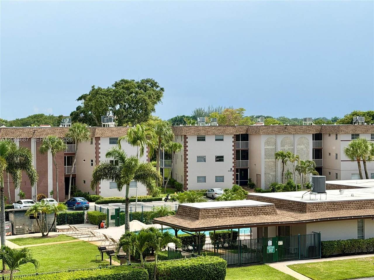 https://bt-photos.global.ssl.fastly.net/miami/orig_boomver_1_A12043687-2.jpg