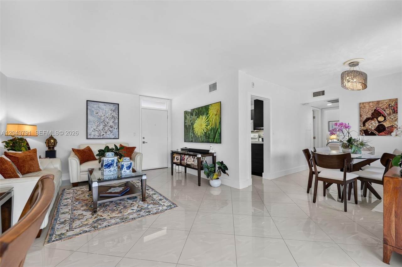 https://bt-photos.global.ssl.fastly.net/miami/1280_boomver_1_A12043791-2.jpg