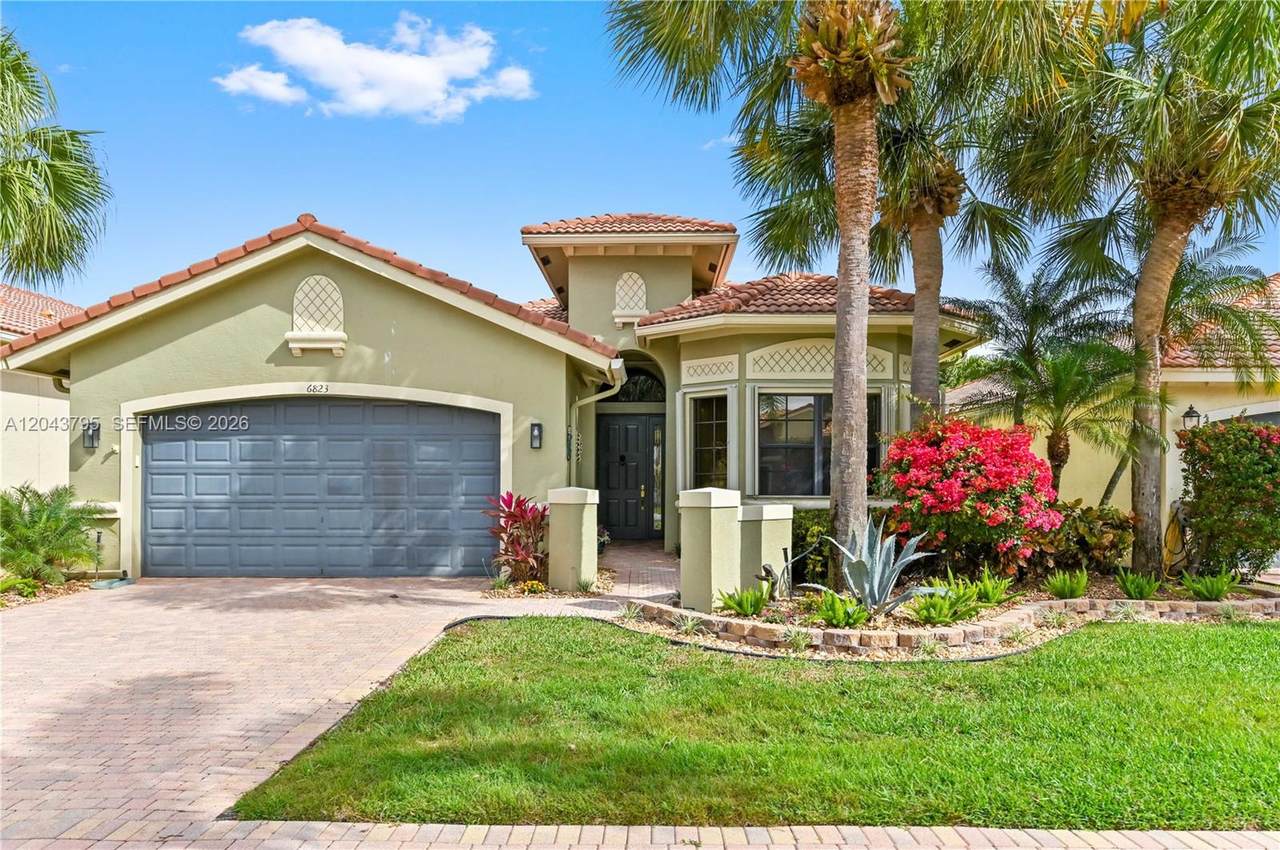 6823 Fabiano Cir - Photo 1
