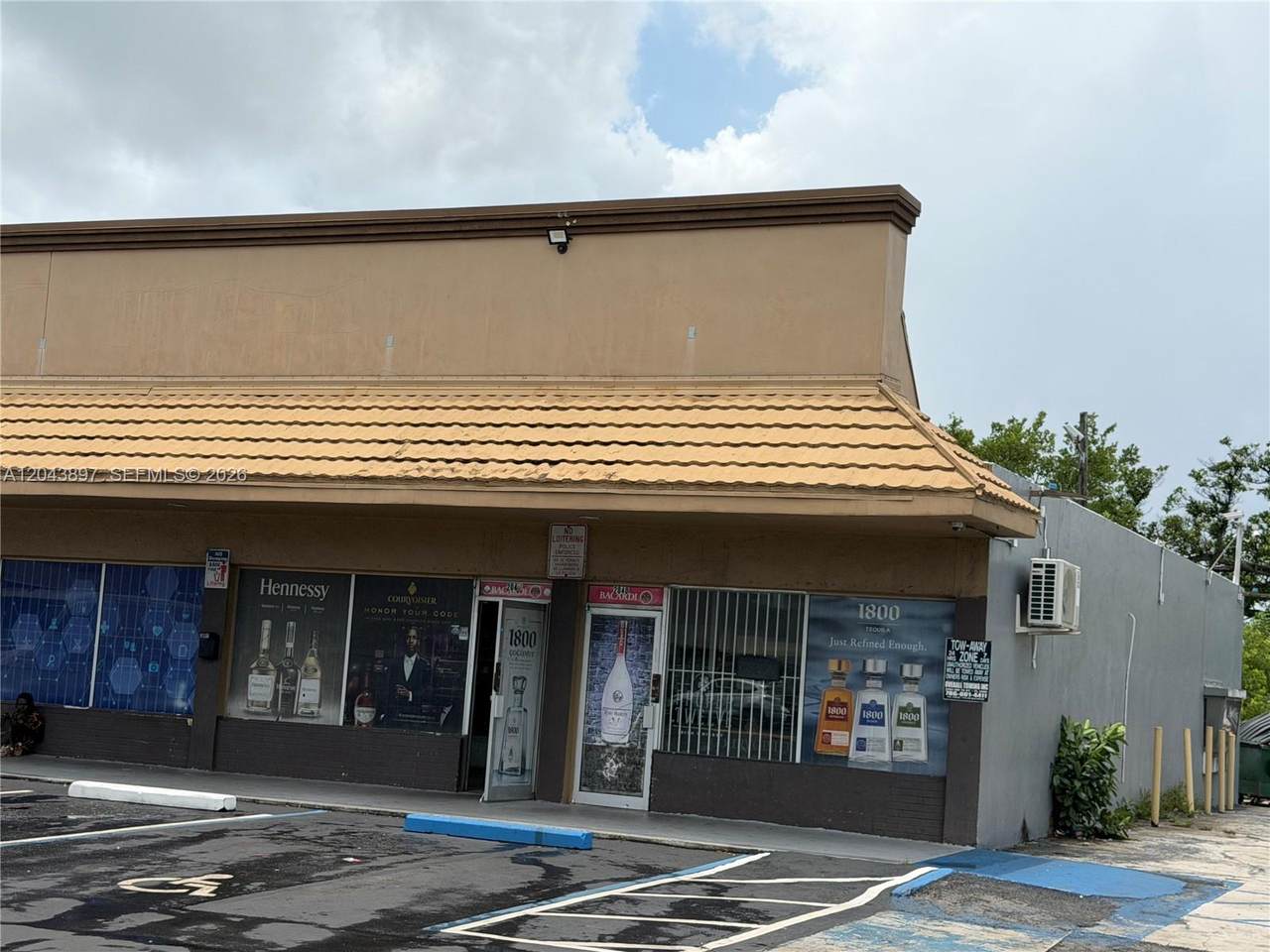 https://bt-photos.global.ssl.fastly.net/miami/1280_boomver_1_A12043897-2.jpg