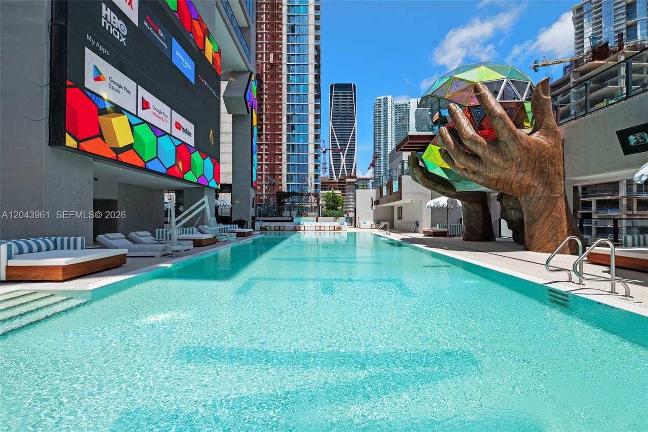 https://bt-photos.global.ssl.fastly.net/miami/1280_boomver_1_A12043961-2.jpg