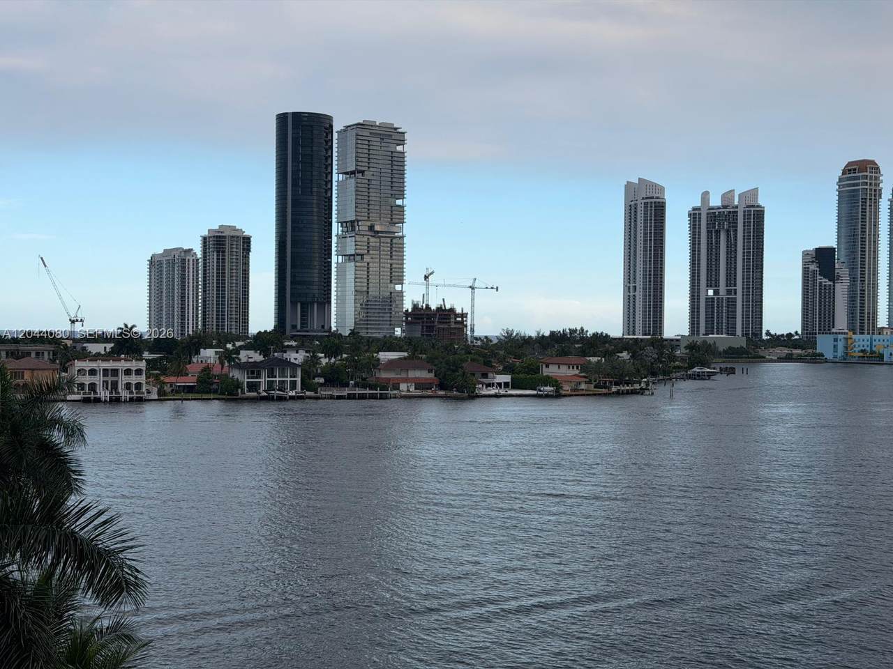 https://bt-photos.global.ssl.fastly.net/miami/1280_boomver_1_A12044080-2.jpg