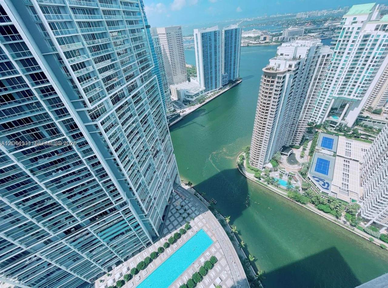 https://bt-photos.global.ssl.fastly.net/miami/1280_boomver_1_A12044111-2.jpg