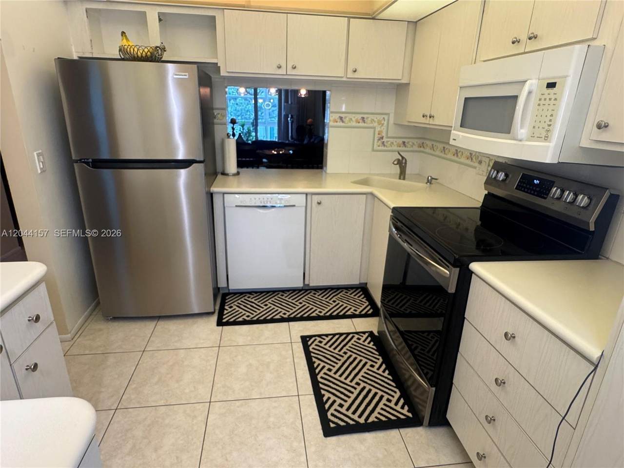 https://bt-photos.global.ssl.fastly.net/miami/1280_boomver_1_A12044157-2.jpg