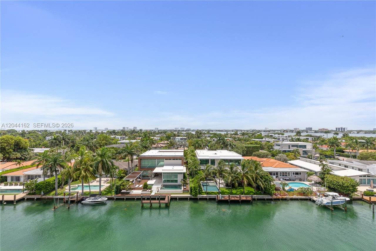 https://bt-photos.global.ssl.fastly.net/miami/1280_boomver_1_A12044162-2.jpg