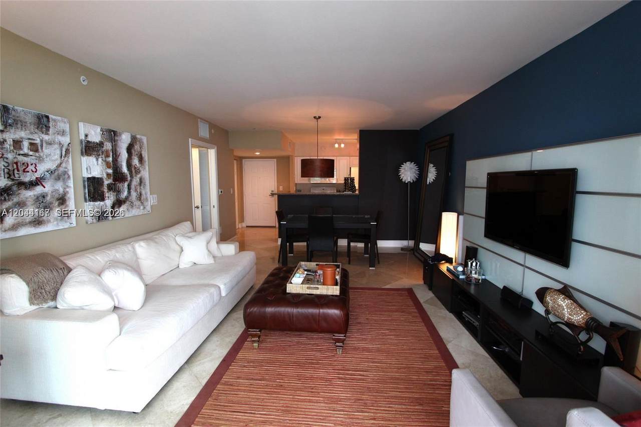 1155 Brickell Bay Dr - Photo 1