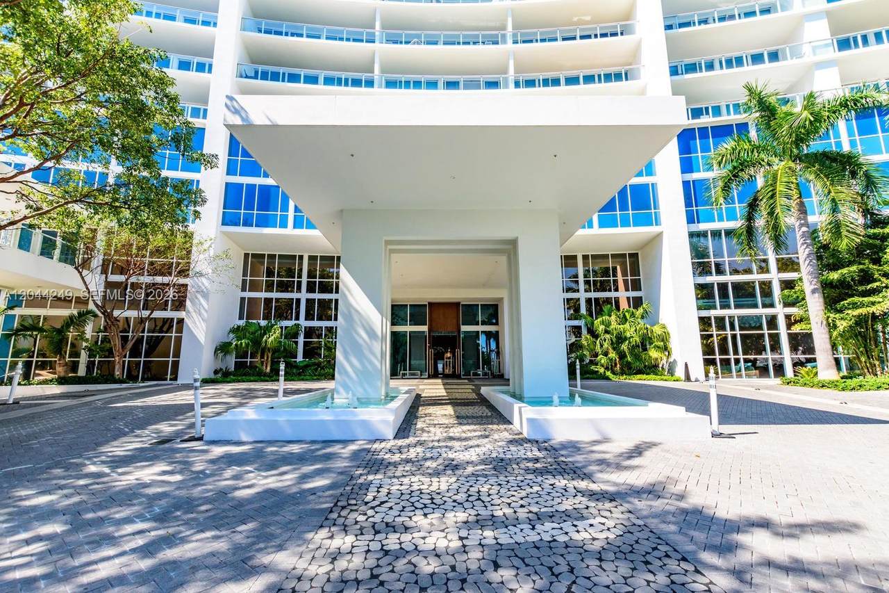https://bt-photos.global.ssl.fastly.net/miami/1280_boomver_1_A12044249-2.jpg