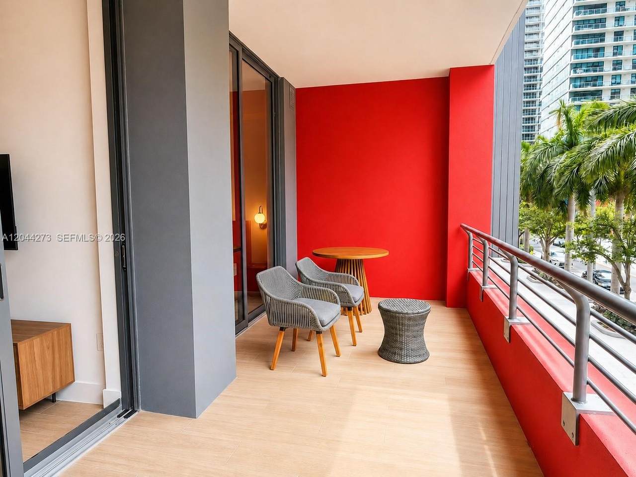 https://bt-photos.global.ssl.fastly.net/miami/1280_boomver_1_A12044273-2.jpg