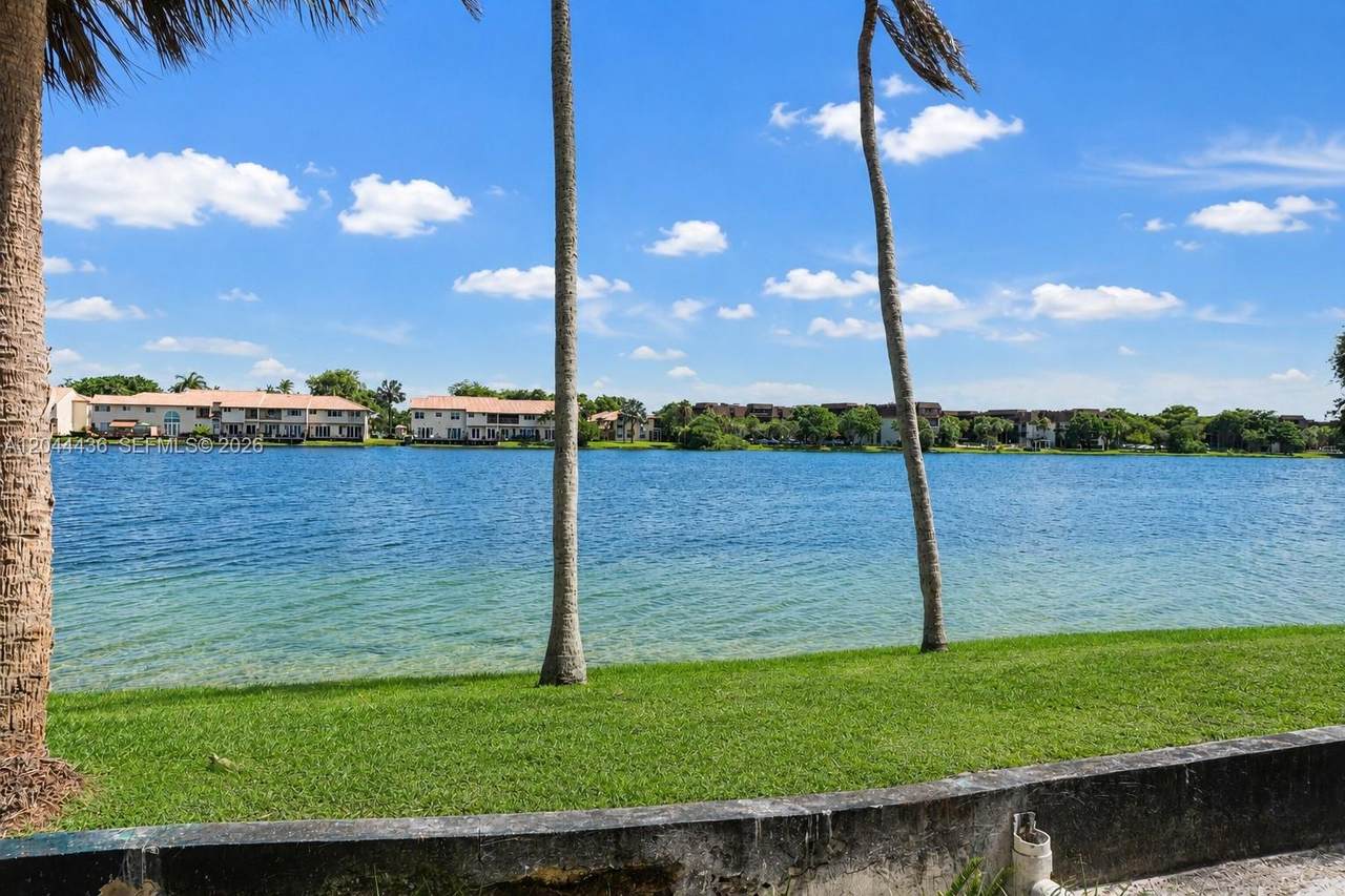 https://bt-photos.global.ssl.fastly.net/miami/1280_boomver_1_A12044436-2.jpg