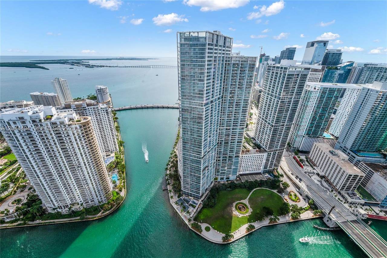 300 Biscayne Blvd Way - Photo 1