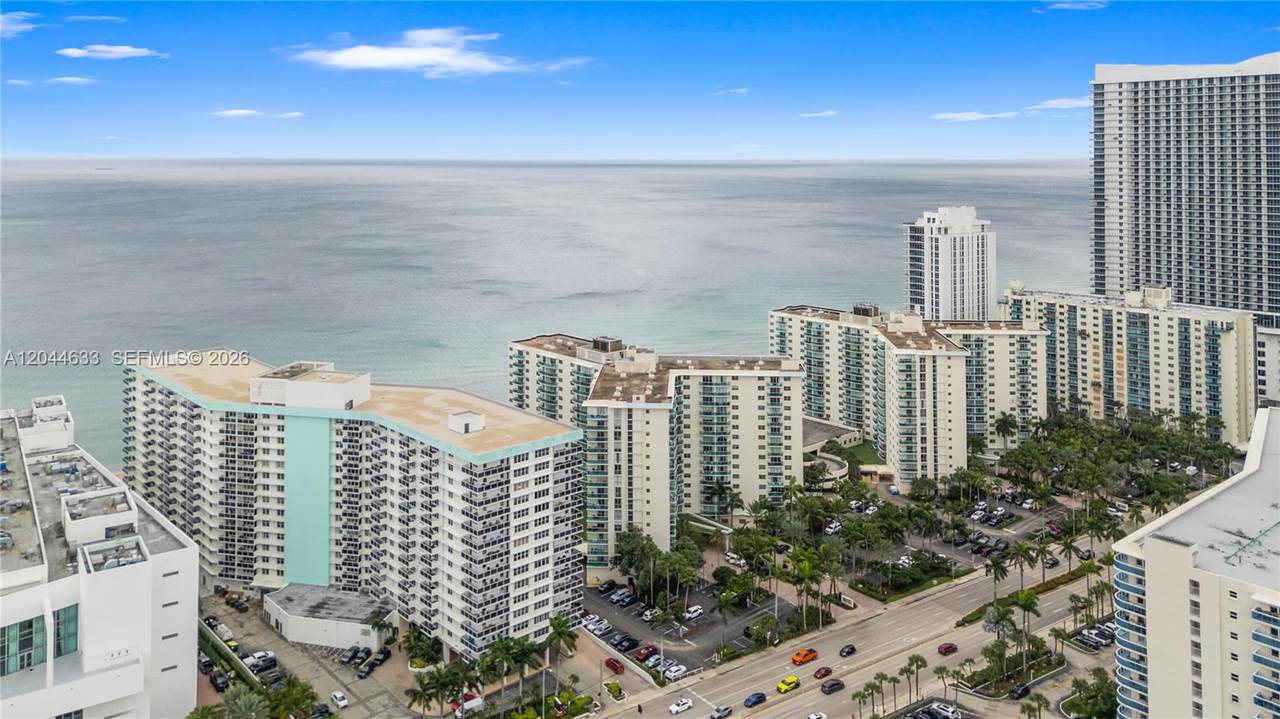 3725 Ocean Dr - Photo 1