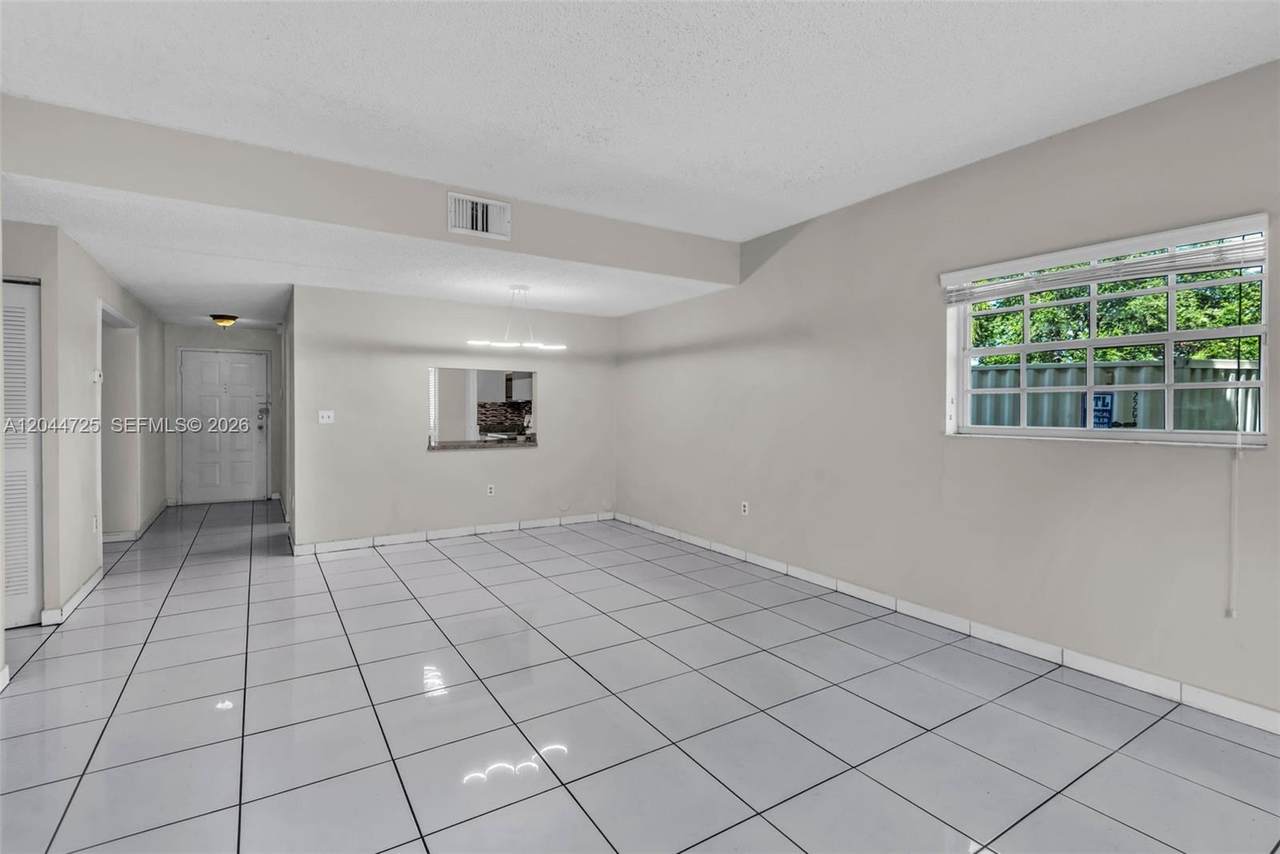 https://bt-photos.global.ssl.fastly.net/miami/1280_boomver_1_A12044725-2.jpg
