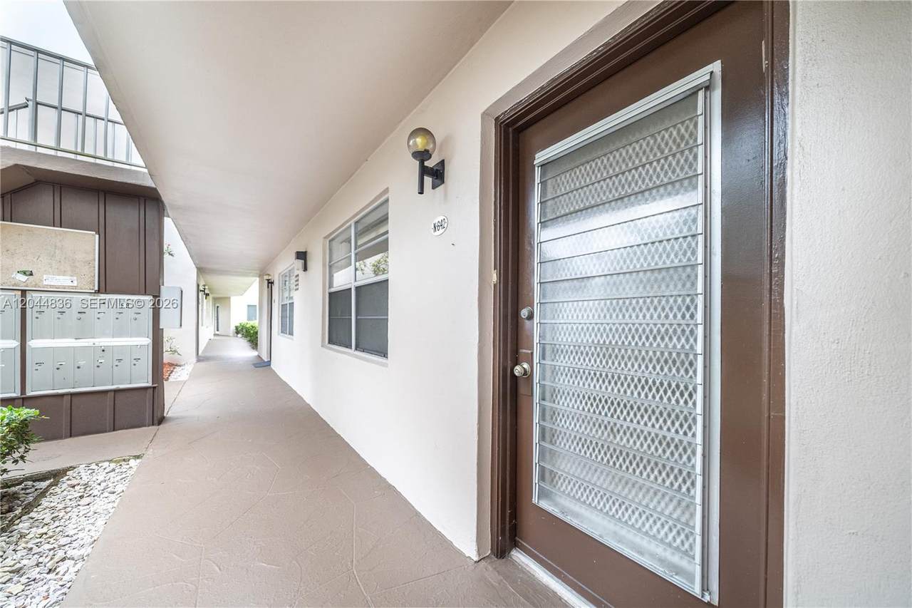 https://bt-photos.global.ssl.fastly.net/miami/1280_boomver_1_A12044836-2.jpg