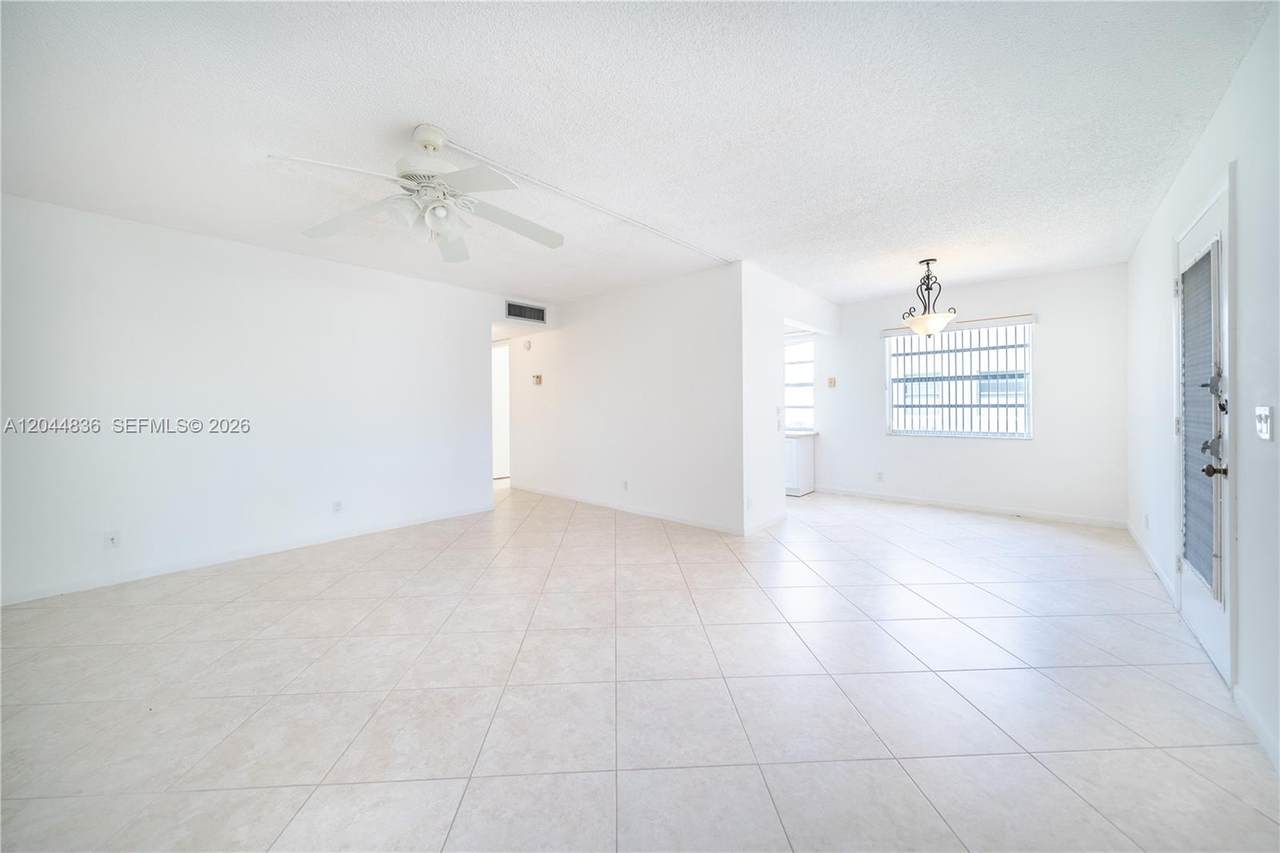 https://bt-photos.global.ssl.fastly.net/miami/1280_boomver_1_A12044836-2.jpg