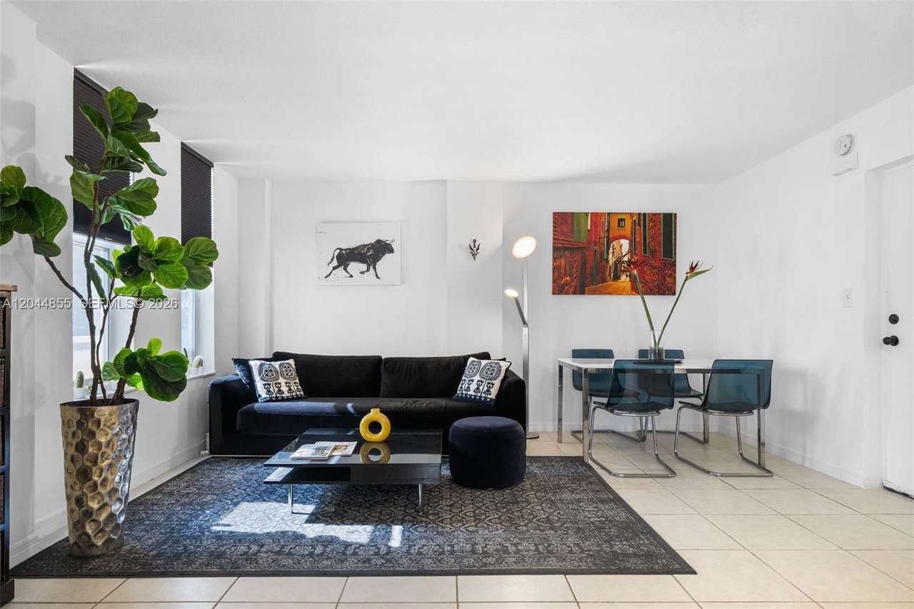 801 Ocean Dr - Photo 1