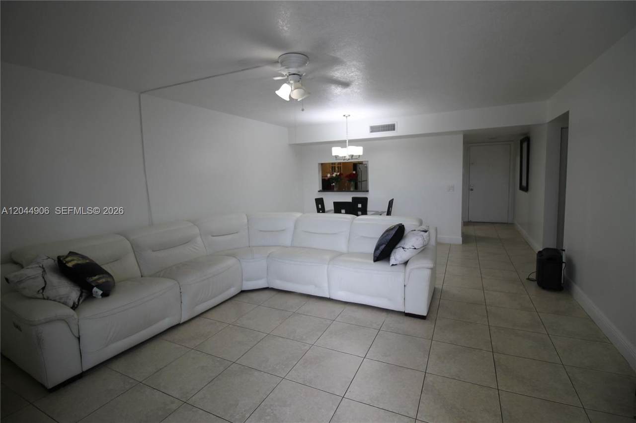 https://bt-photos.global.ssl.fastly.net/miami/1280_boomver_1_A12044906-2.jpg