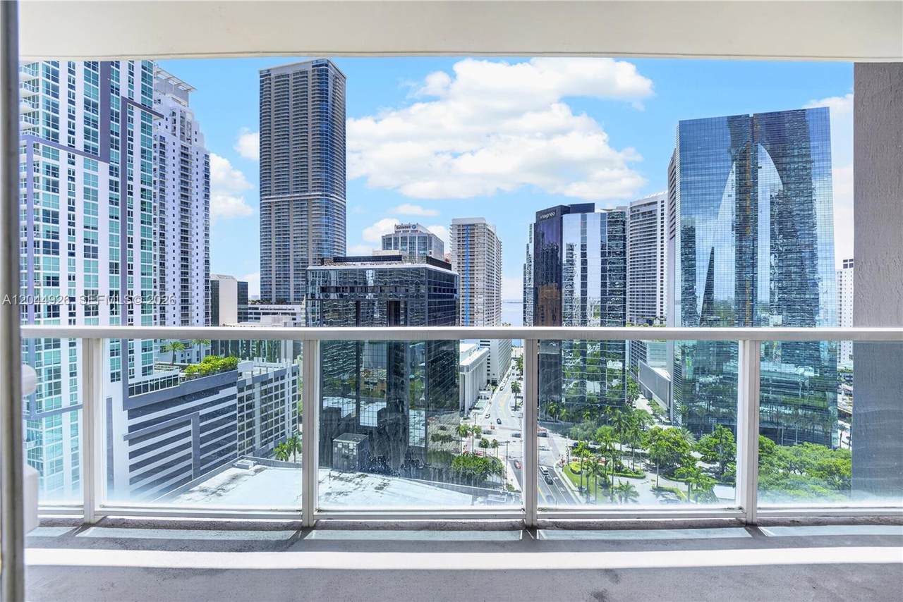 1250 Miami Ave - Photo 1