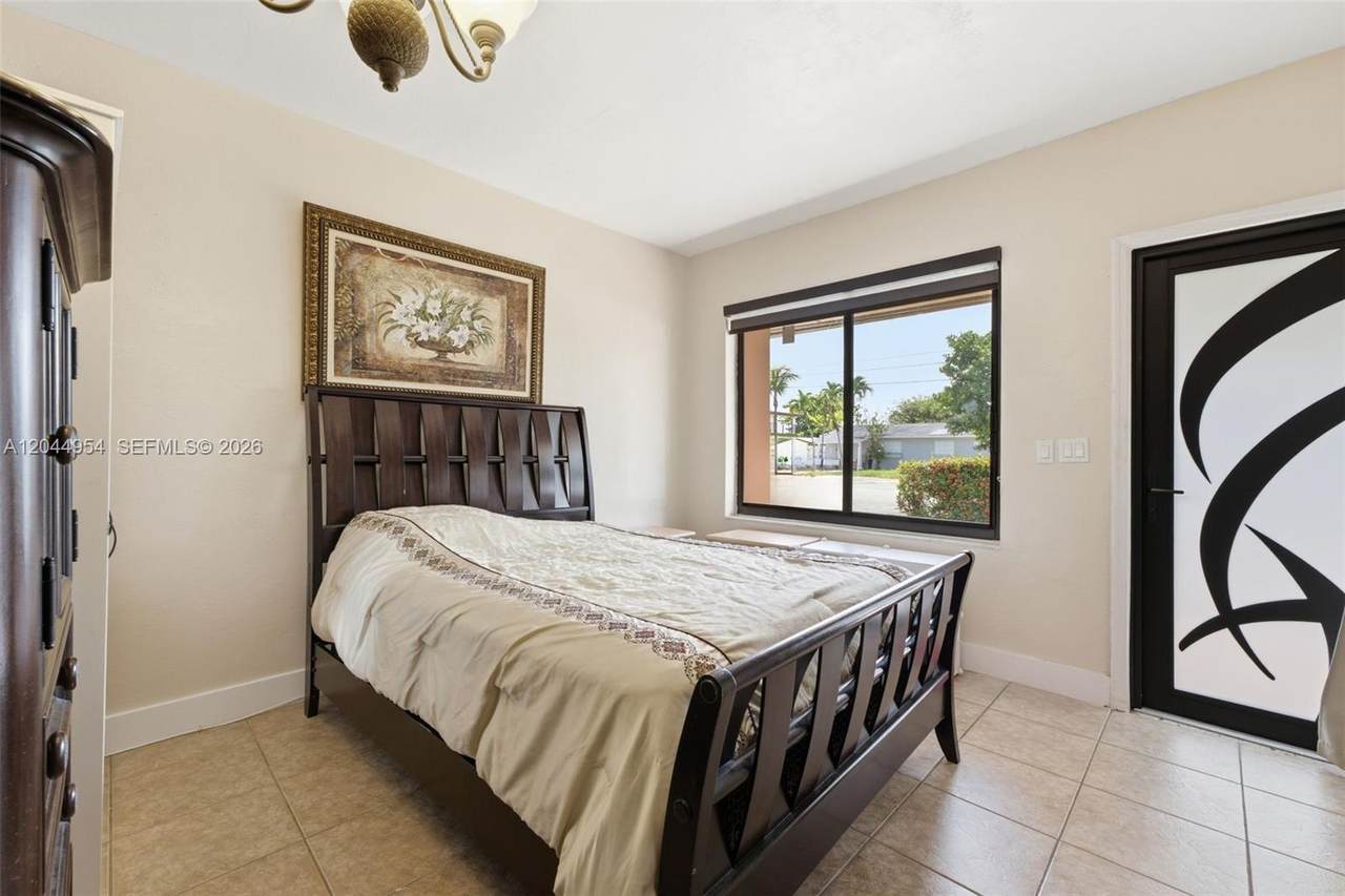 https://bt-photos.global.ssl.fastly.net/miami/1280_boomver_1_A12044954-2.jpg
