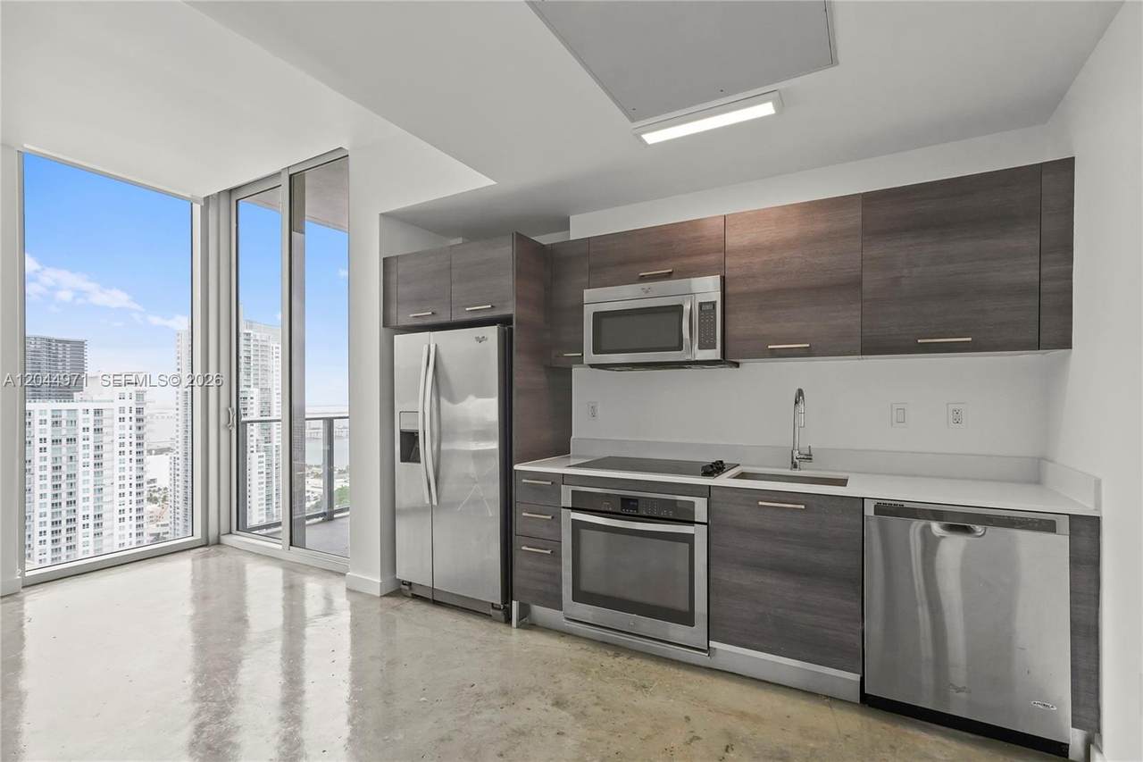 151 1st St - Photo 1