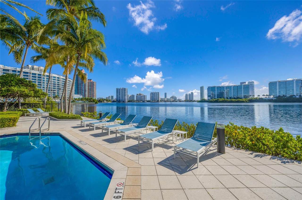 https://bt-photos.global.ssl.fastly.net/miami/1280_boomver_1_A12045012-2.jpg