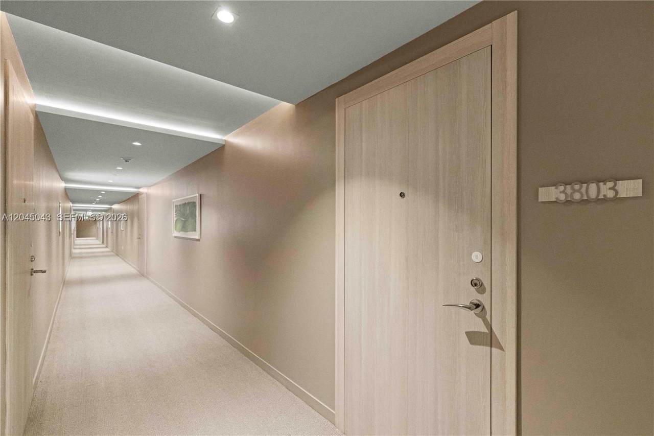 https://bt-photos.global.ssl.fastly.net/miami/1280_boomver_1_A12045043-2.jpg