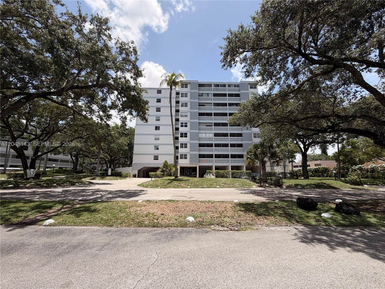 3301 Spanish Moss Ter - Photo 1