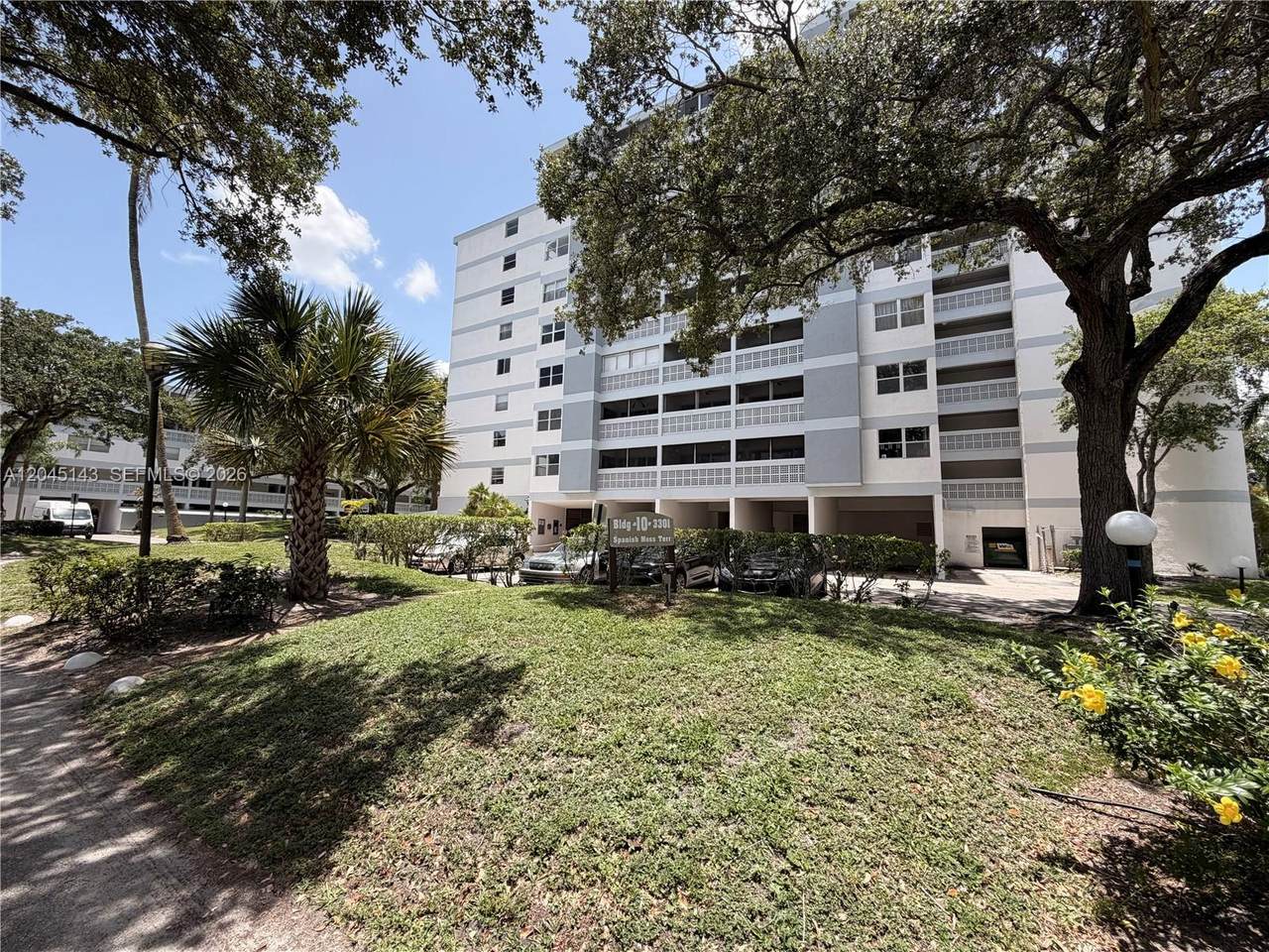 https://bt-photos.global.ssl.fastly.net/miami/1280_boomver_1_A12045143-2.jpg