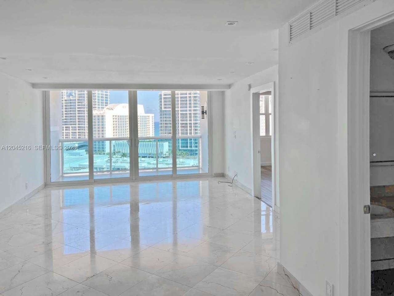 https://bt-photos.global.ssl.fastly.net/miami/1280_boomver_2_A12045216-2.jpg