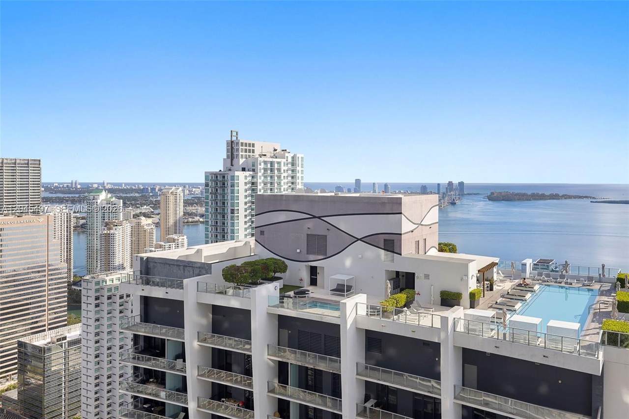 https://bt-photos.global.ssl.fastly.net/miami/1280_boomver_1_A12045497-2.jpg