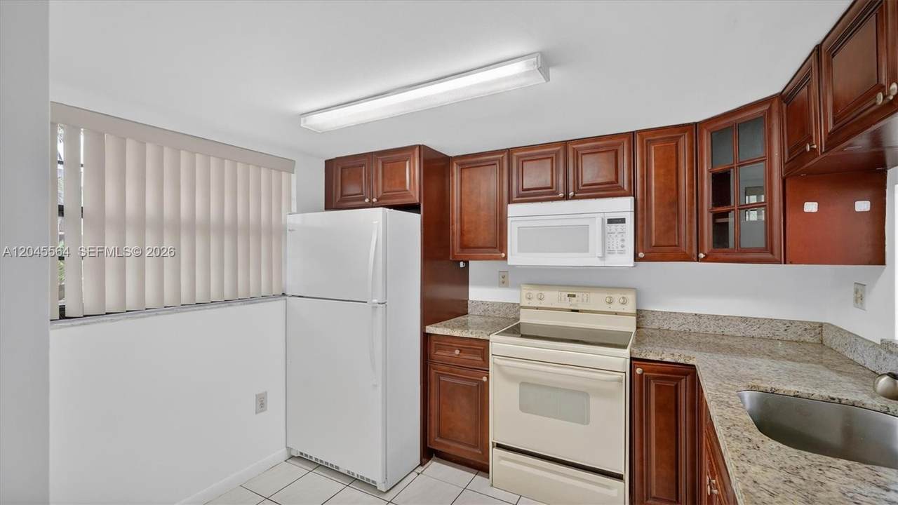 https://bt-photos.global.ssl.fastly.net/miami/1280_boomver_1_A12045564-2.jpg