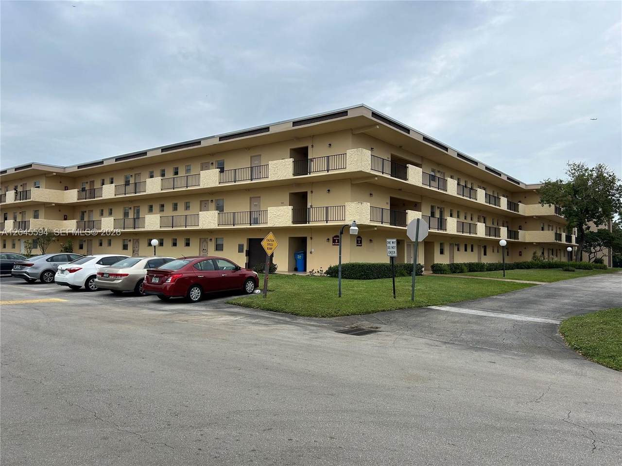 201 Berkley Rd - Photo 1