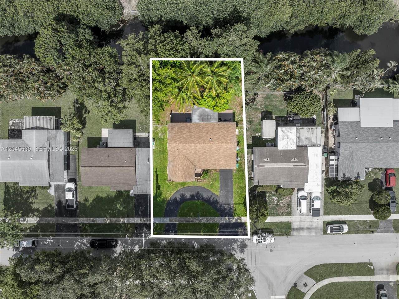 5081 95th Ave - Photo 1