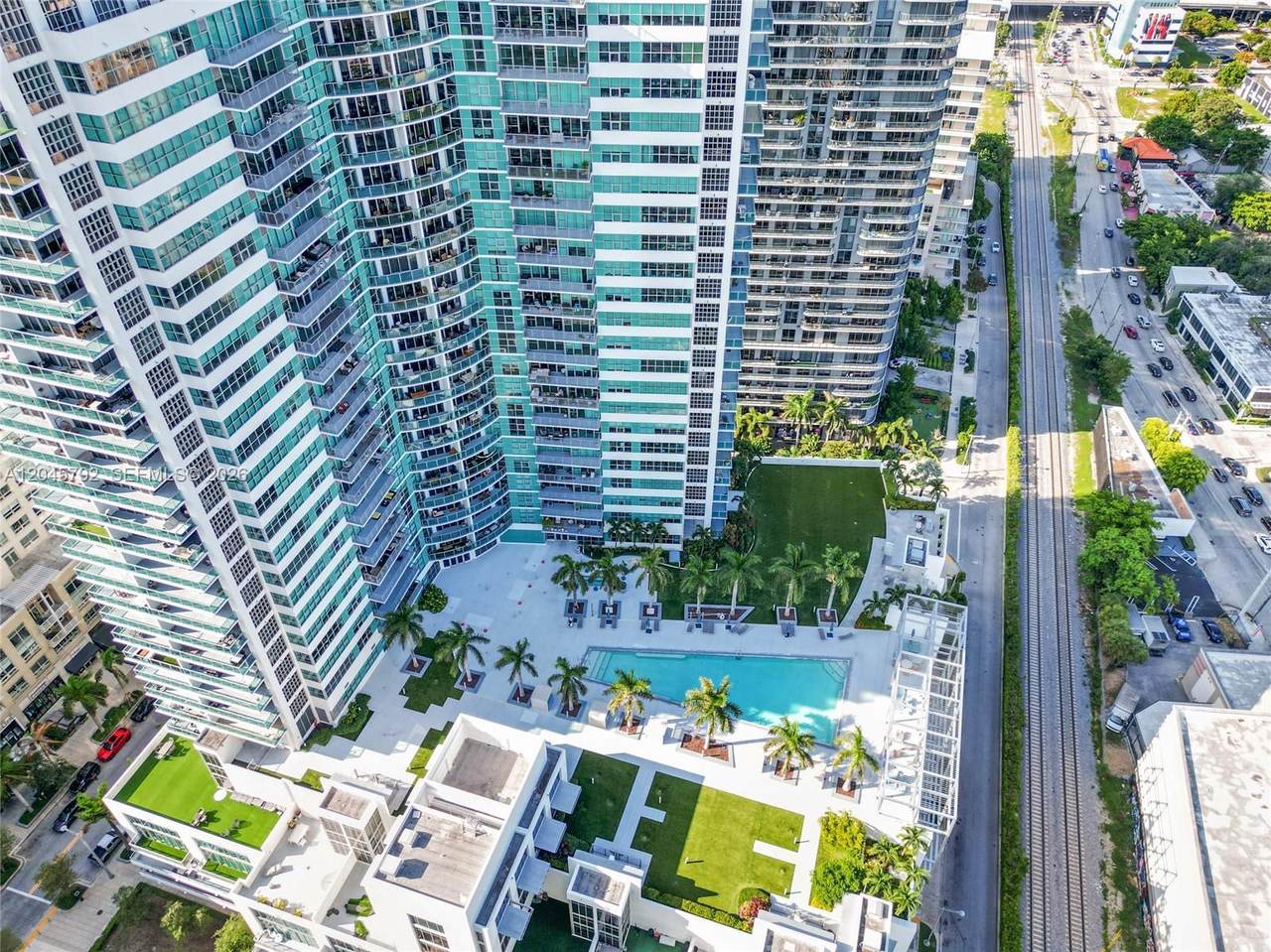 https://bt-photos.global.ssl.fastly.net/miami/1280_boomver_1_A12045792-2.jpg