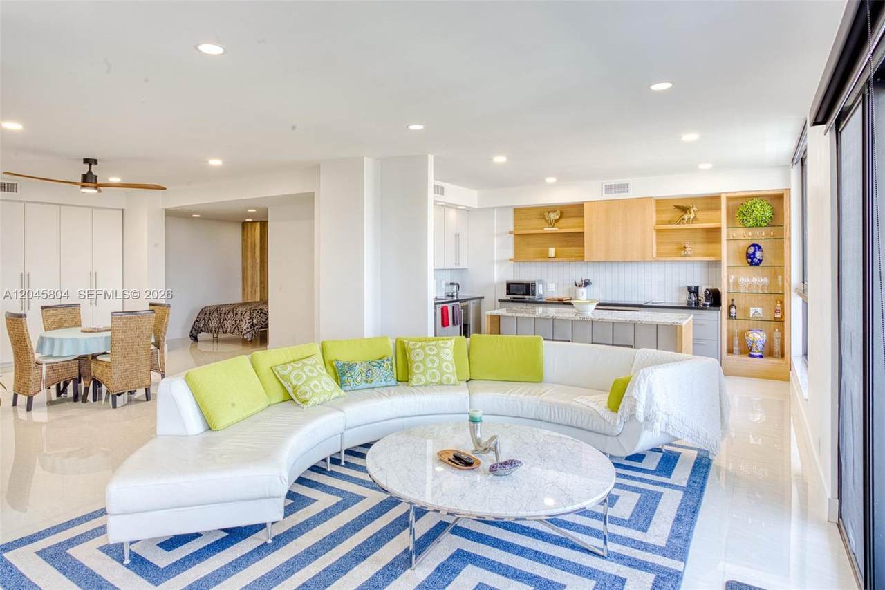 1500 Ocean Dr - Photo 1