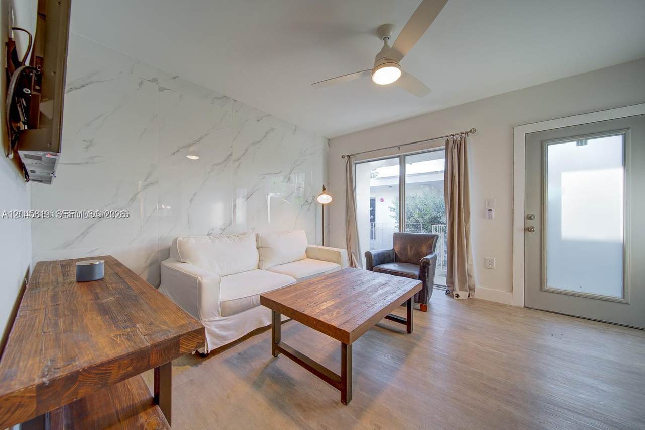 https://bt-photos.global.ssl.fastly.net/miami/1280_boomver_1_A12045819-2.jpg