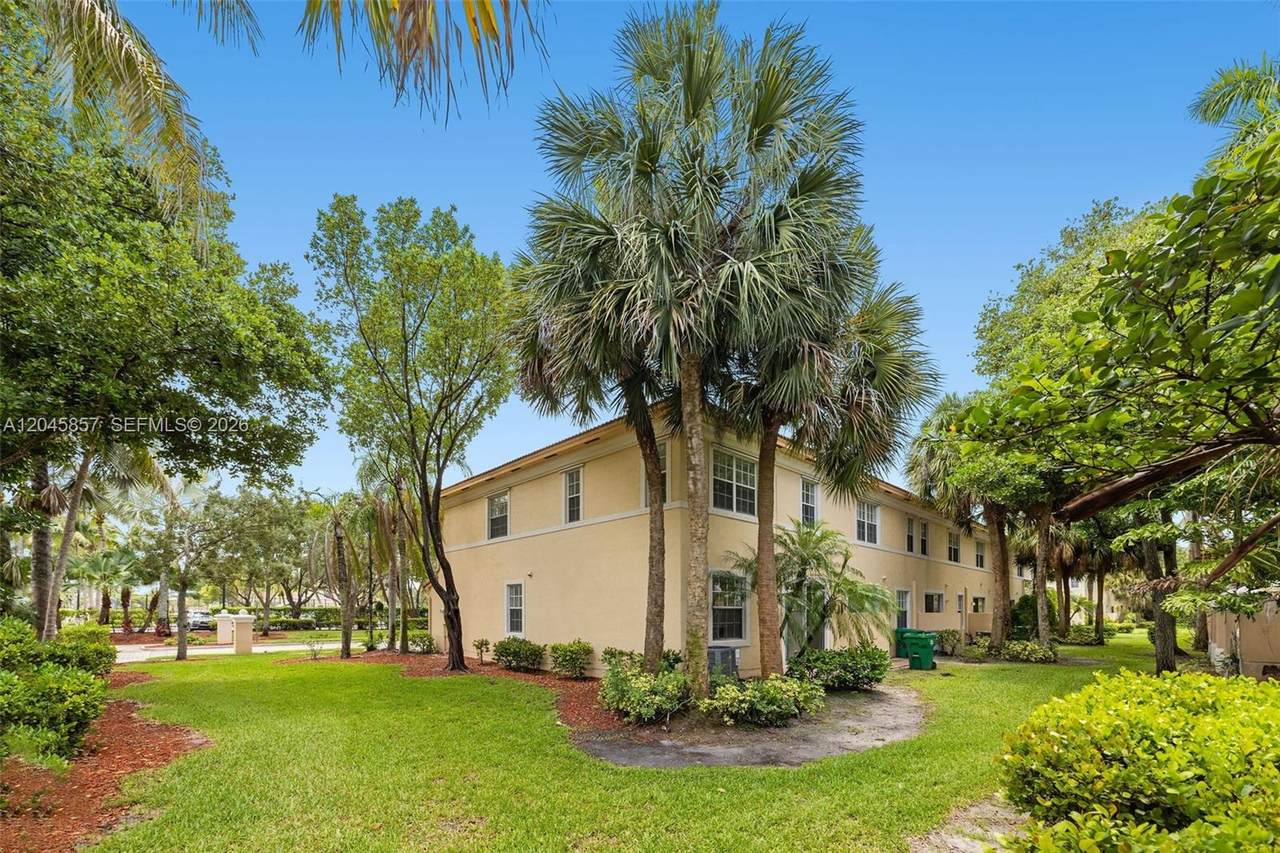 https://bt-photos.global.ssl.fastly.net/miami/1280_boomver_1_A12045857-2.jpg