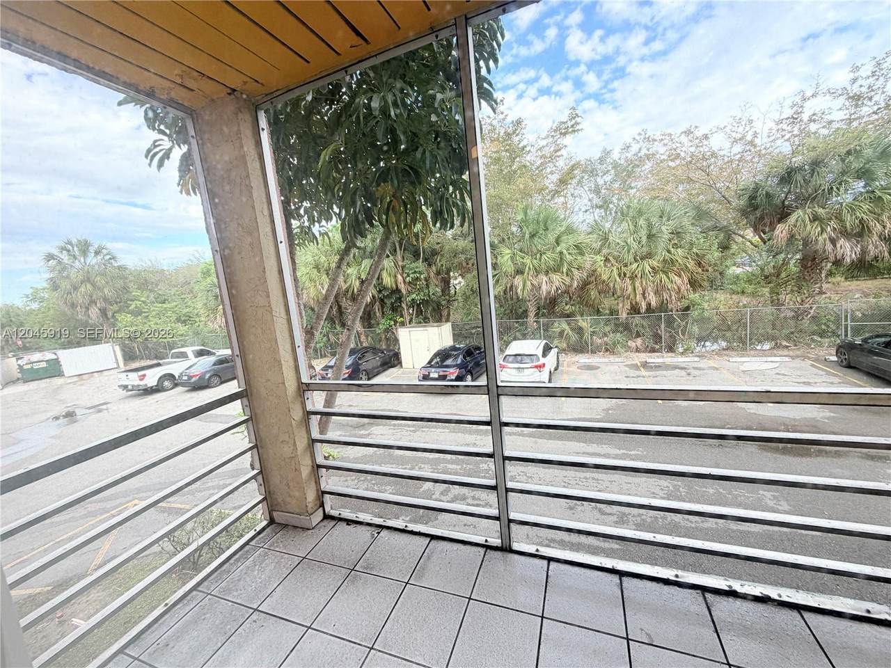 https://bt-photos.global.ssl.fastly.net/miami/1280_boomver_1_A12045919-2.jpg