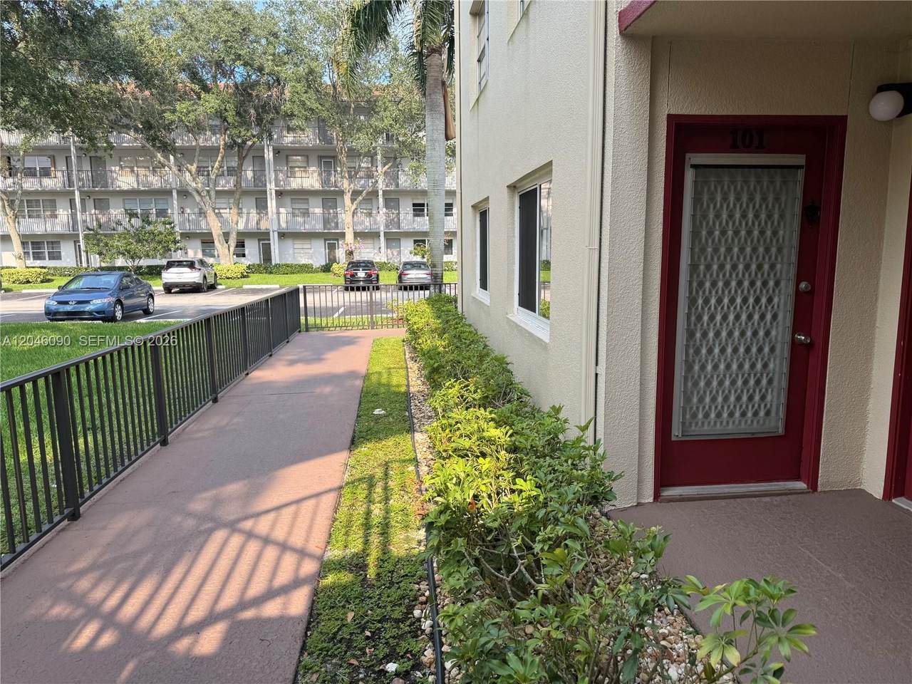 https://bt-photos.global.ssl.fastly.net/miami/1280_boomver_1_A12046090-2.jpg