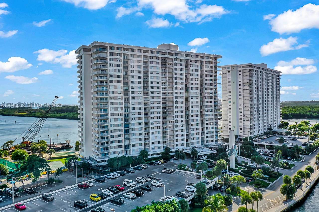https://bt-photos.global.ssl.fastly.net/miami/1280_boomver_1_A12046602-2.jpg