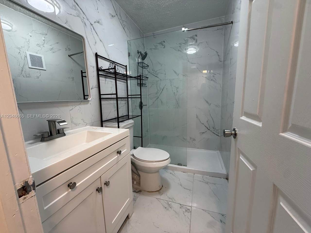 400 65th Ave - Photo 1