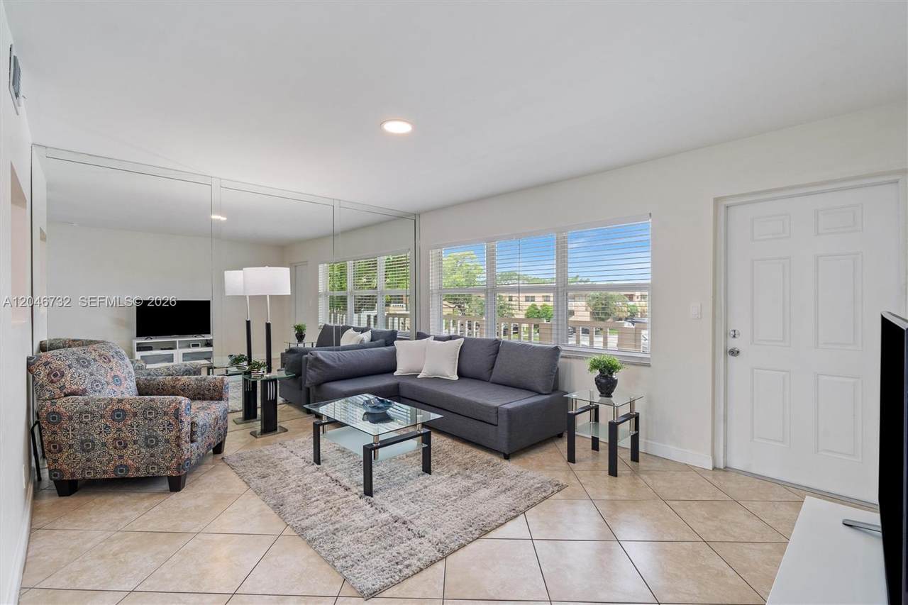 9101 Sunrise Lakes Blvd - Photo 1