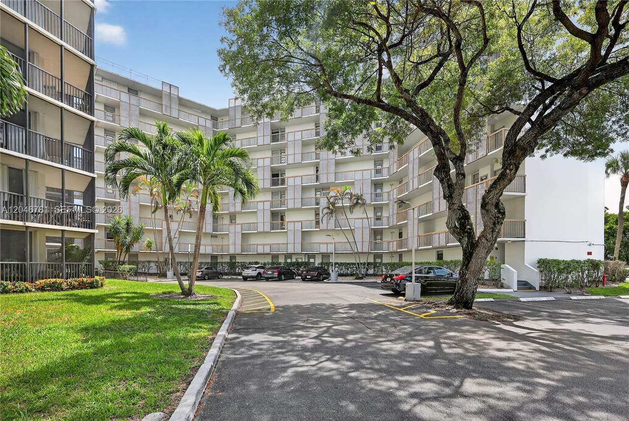 https://bt-photos.global.ssl.fastly.net/miami/1280_boomver_1_A12046781-2.jpg