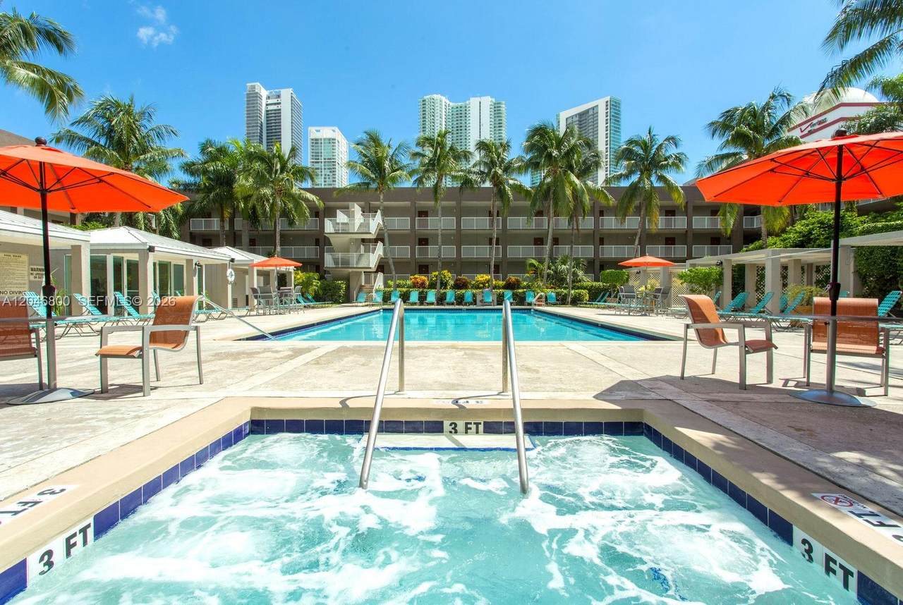 https://bt-photos.global.ssl.fastly.net/miami/orig_boomver_1_A12046800-2.jpg
