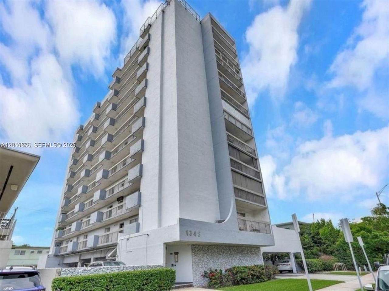 https://bt-photos.global.ssl.fastly.net/miami/1280_boomver_1_A12046878-2.jpg