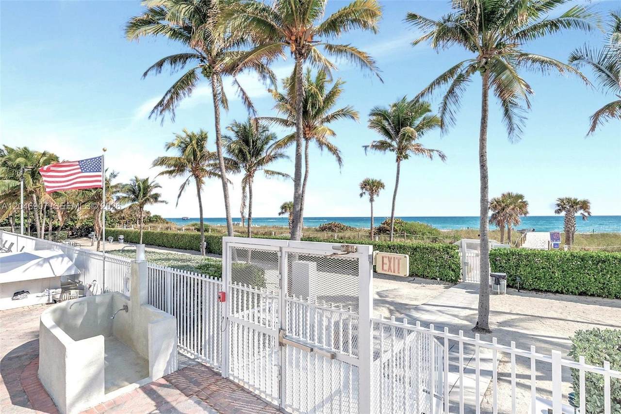 5005 Collins Ave - Photo 1