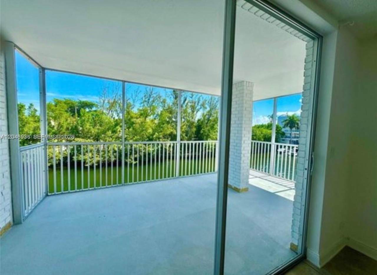https://bt-photos.global.ssl.fastly.net/miami/1280_boomver_1_A12046936-2.jpg