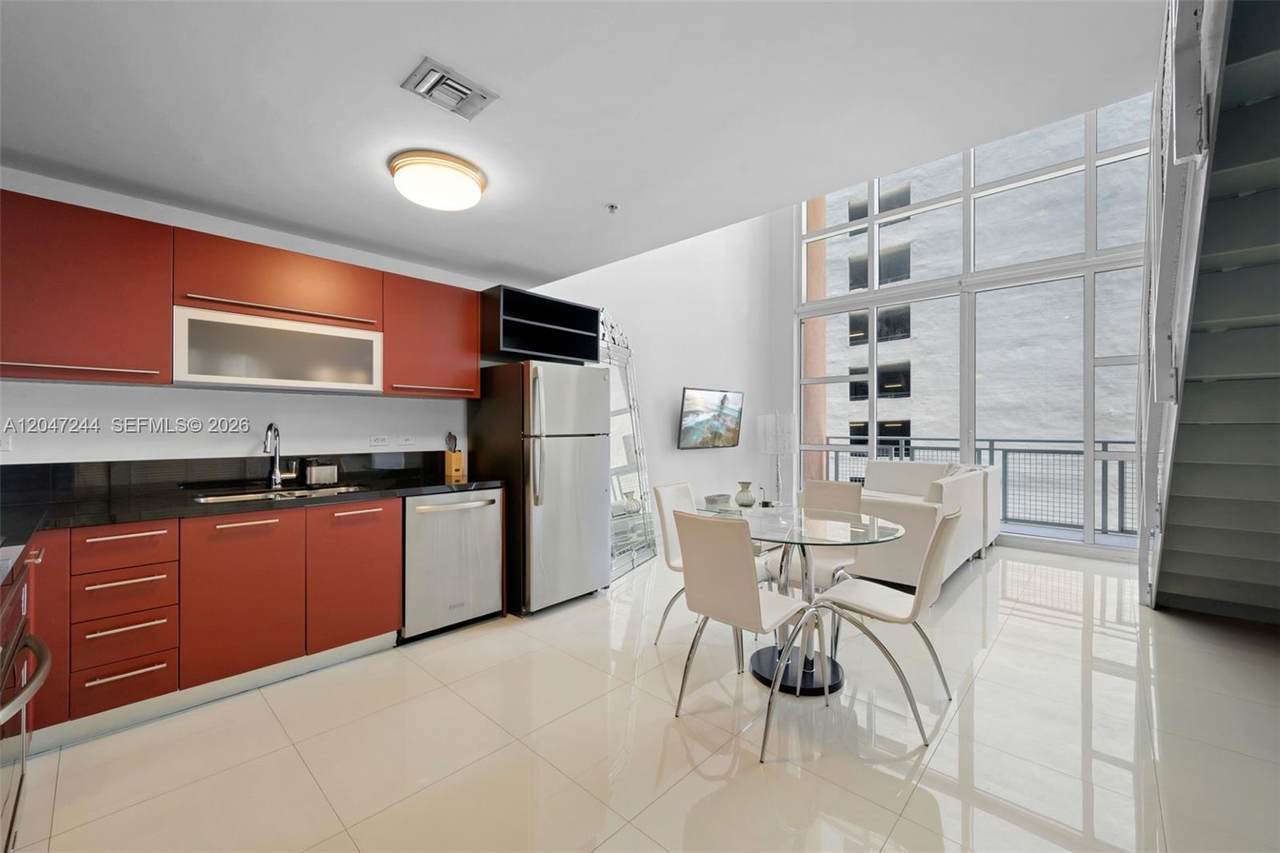 https://bt-photos.global.ssl.fastly.net/miami/1280_boomver_1_A12047244-2.jpg