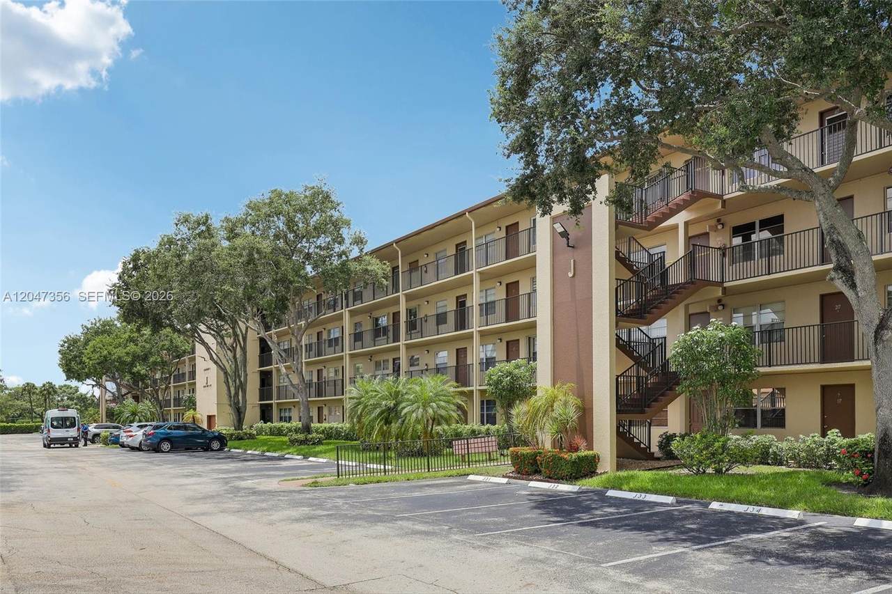 13455 9th Ct - Photo 1