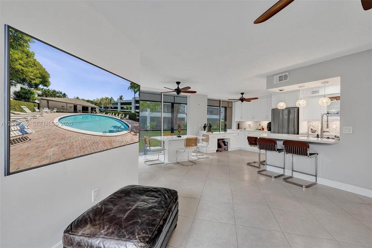 https://bt-photos.global.ssl.fastly.net/miami/1280_boomver_1_A12047385-2.jpg