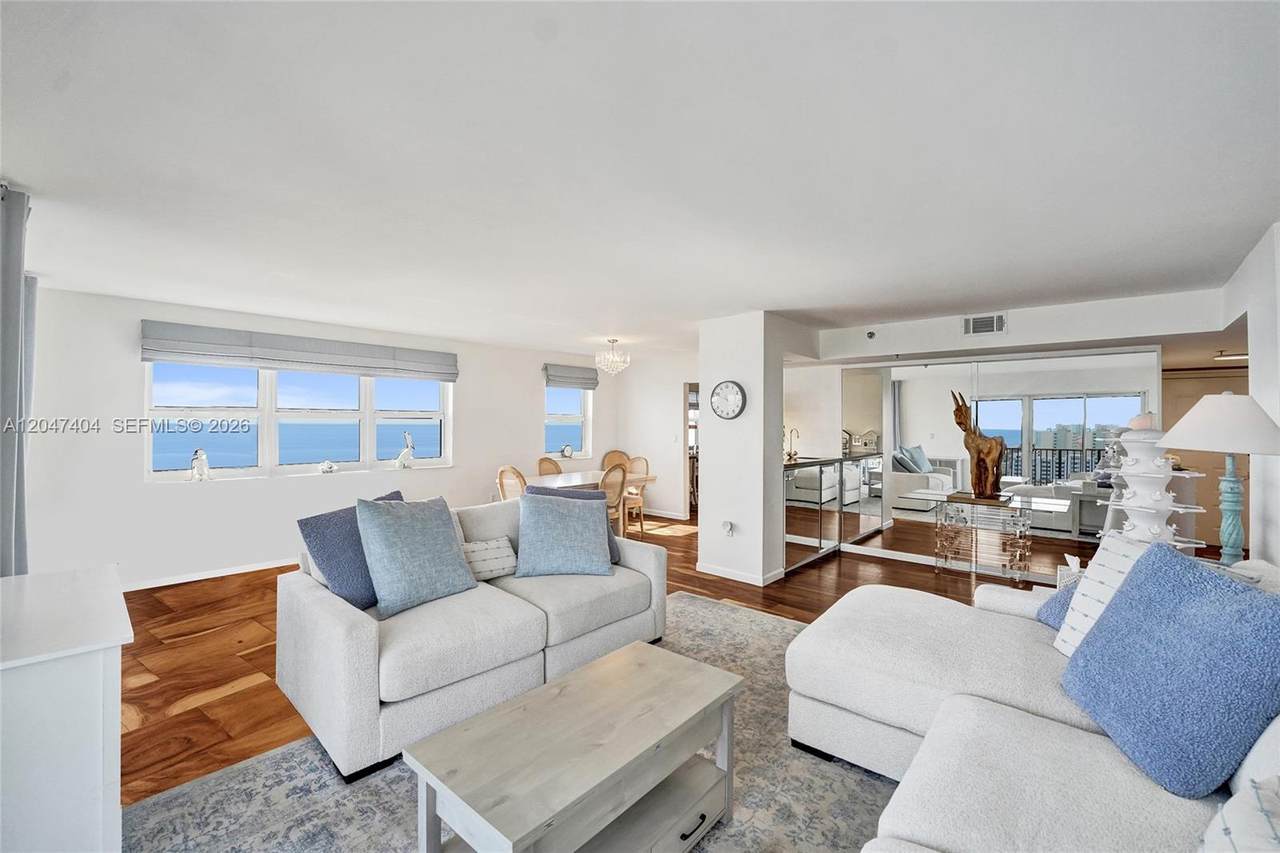 1201 Ocean Dr - Photo 1